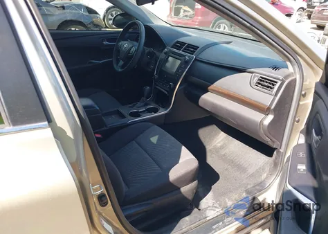 2015 Toyota Camry Le из США, поврежденный, VIN 4T4BF1FK2FR470572